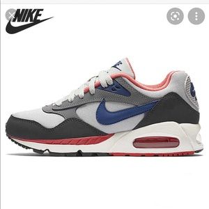 Women’s Nike Air Max Correlate